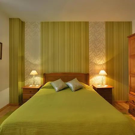 Moiras Encantadas * Paderne (Faro)